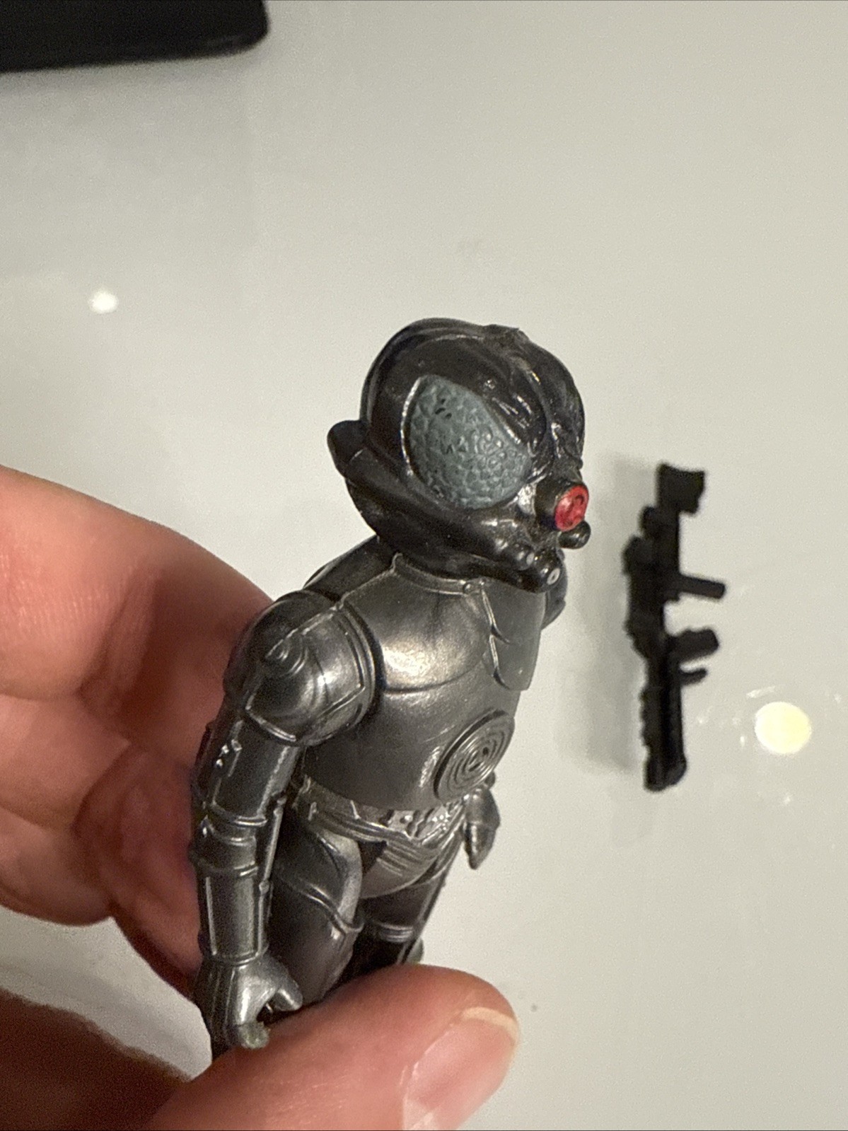 Zuckuss sold