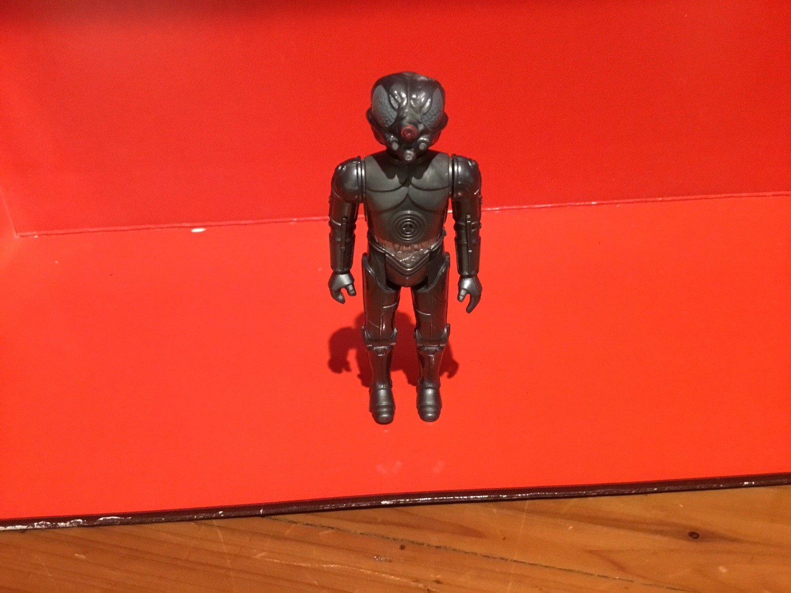 Zuckuss sold