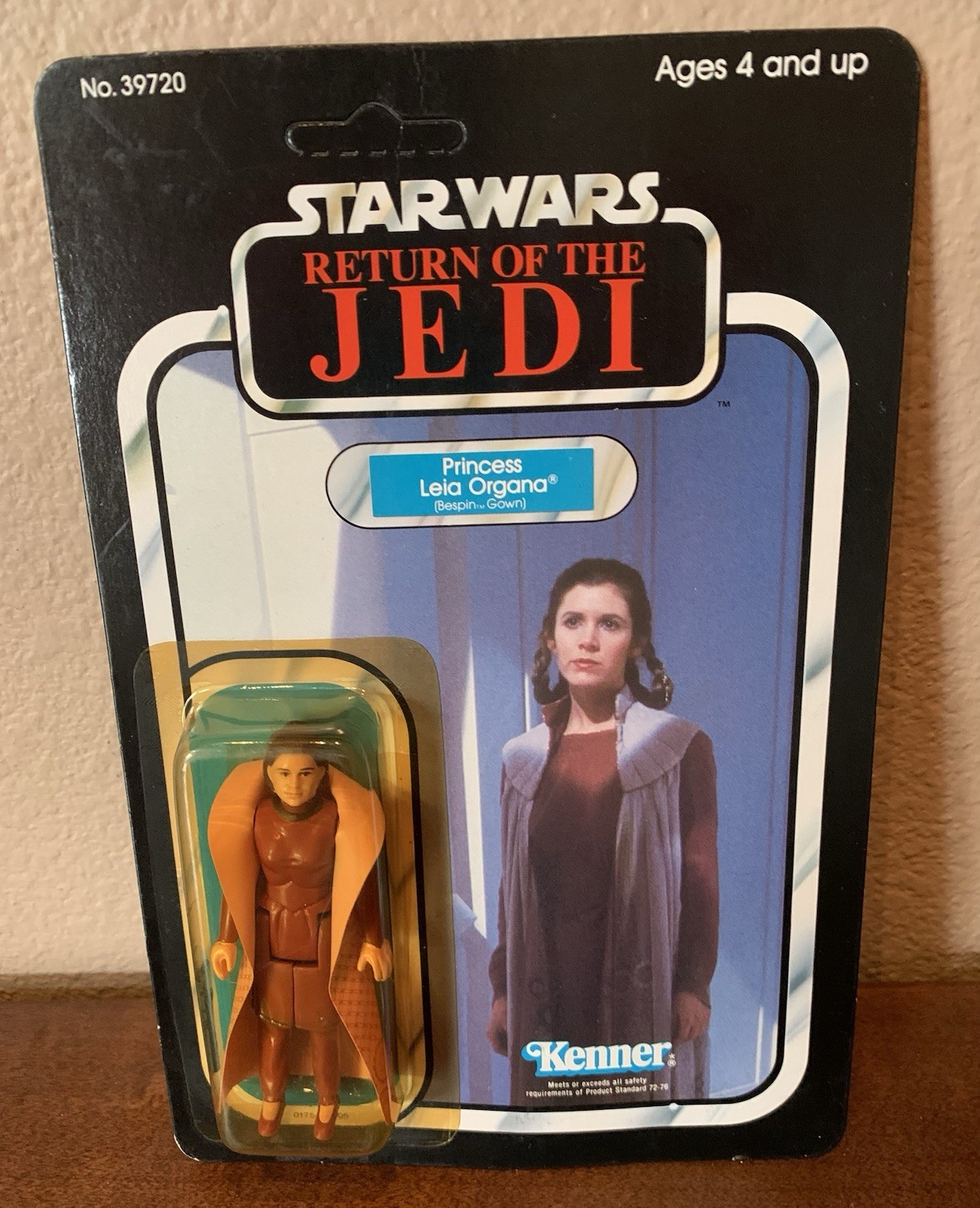 Princess Leia Organa (Bespin Gown) sold