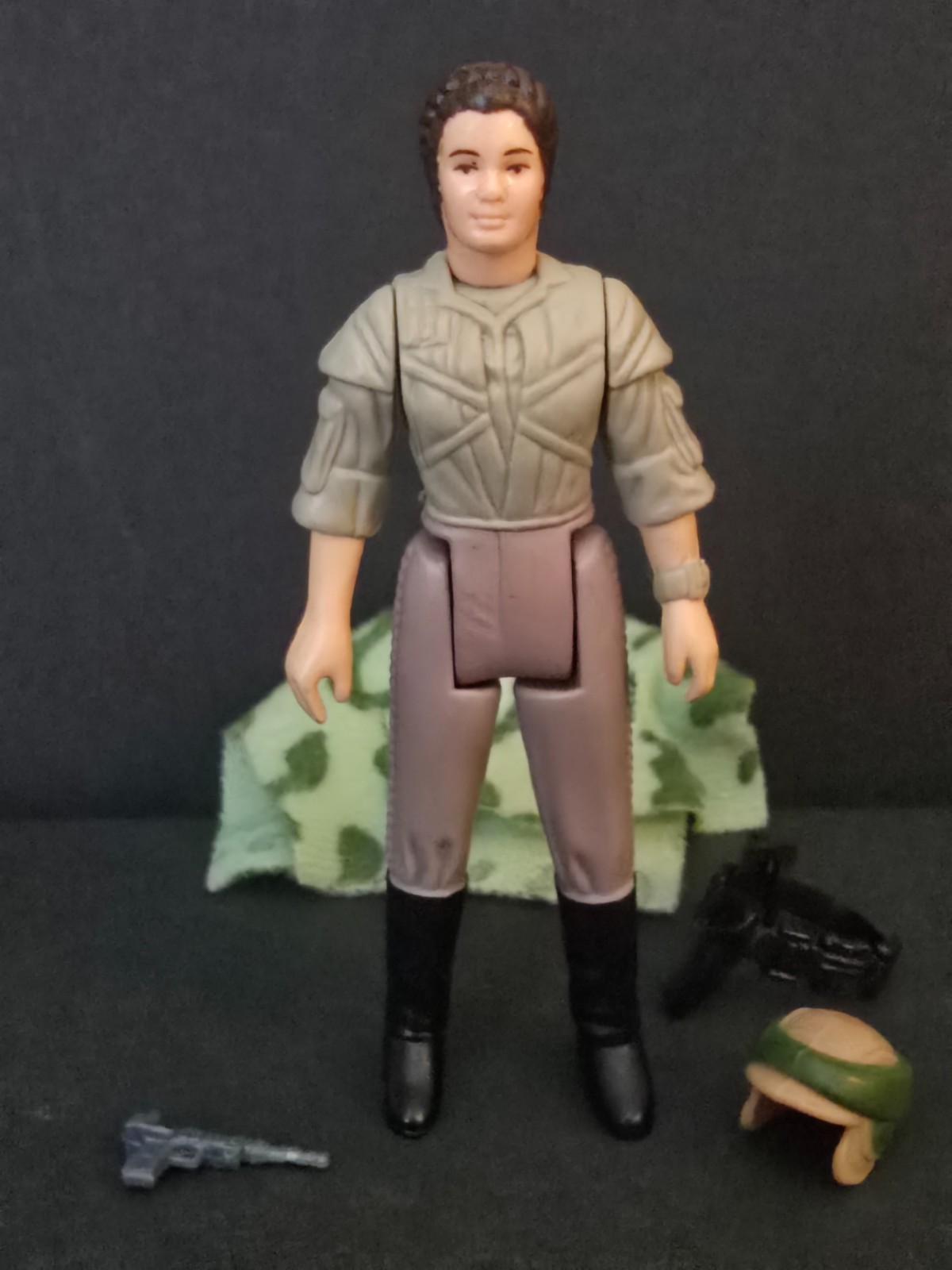 Princess Leia Organa (In Combat Poncho) sold