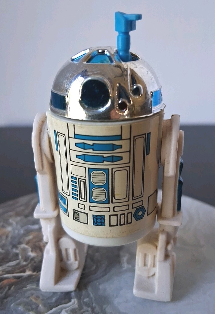 R2-D2 (Artoo-Detoo) (with Sensorscope) sold