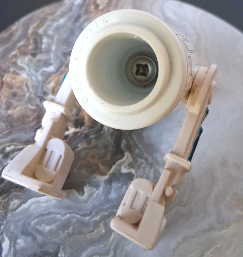 R2-D2 (Artoo-Detoo) (with Sensorscope) sold