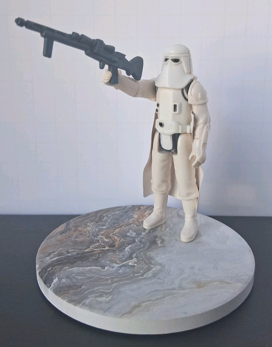 Imperial Stormtrooper (Hoth Battle Gear) - Snowtrooper sold