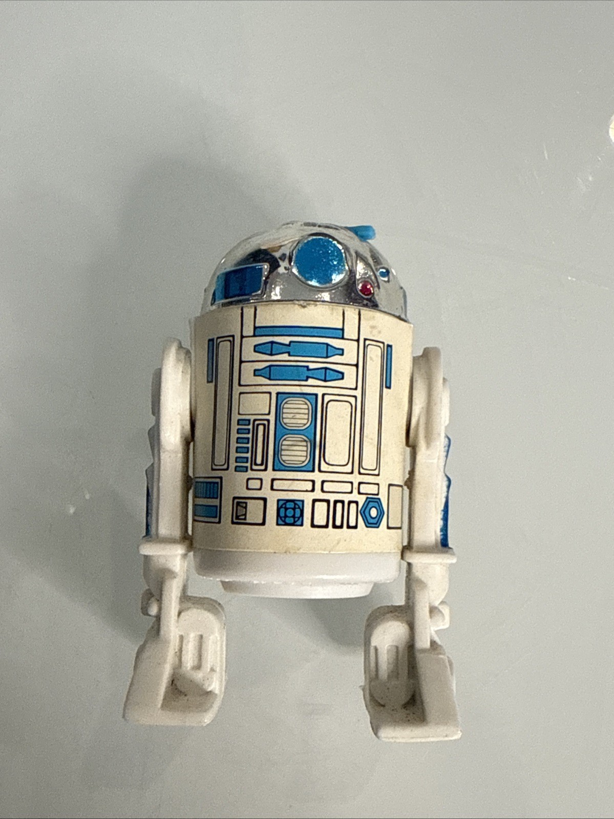 R2-D2 (Artoo-Detoo) (with Sensorscope) sold