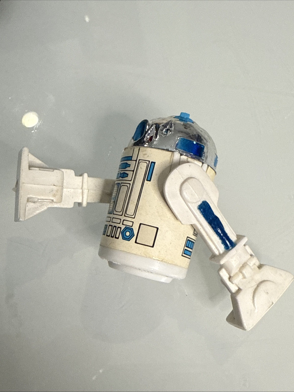 R2-D2 (Artoo-Detoo) (with Sensorscope) sold