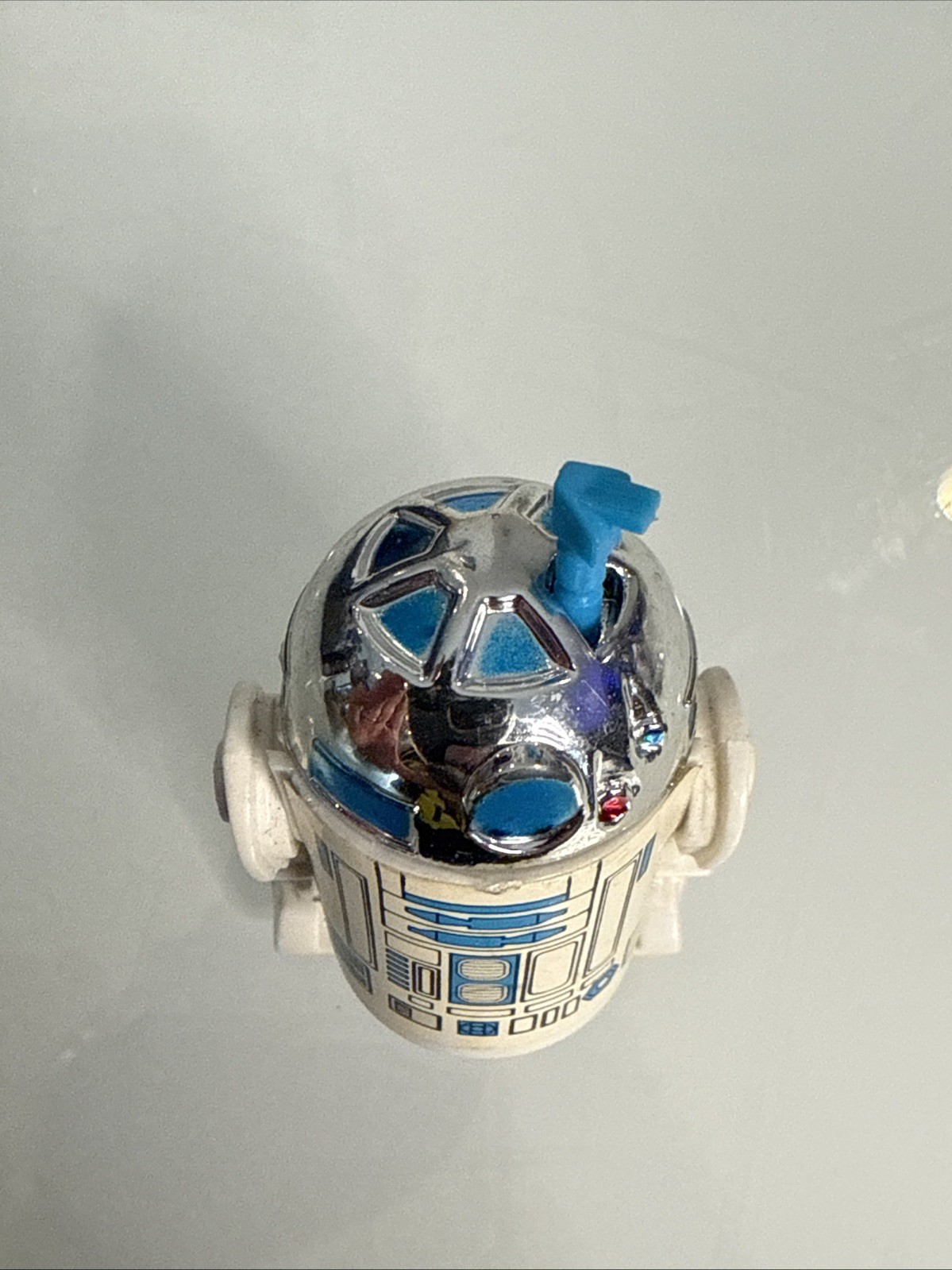 R2-D2 (Artoo-Detoo) (with Sensorscope) sold