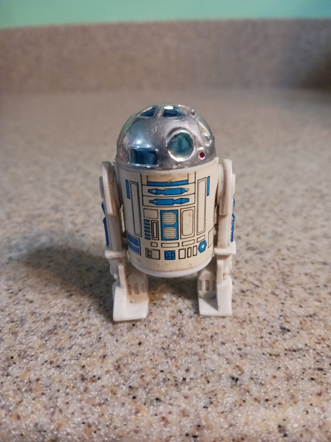 R2-D2 (Artoo-Detoo) (with Sensorscope) sold