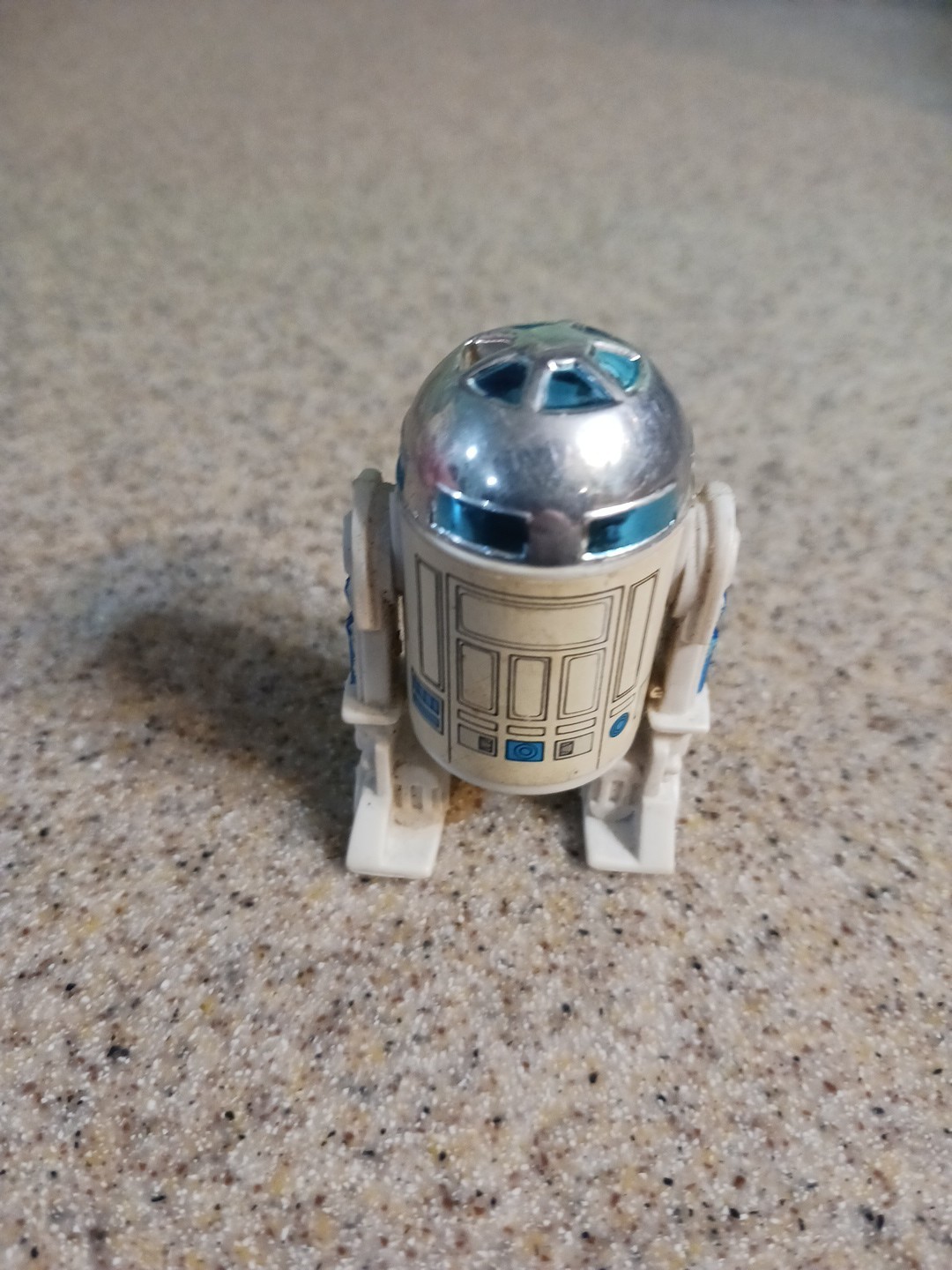 R2-D2 (Artoo-Detoo) (with Sensorscope) sold