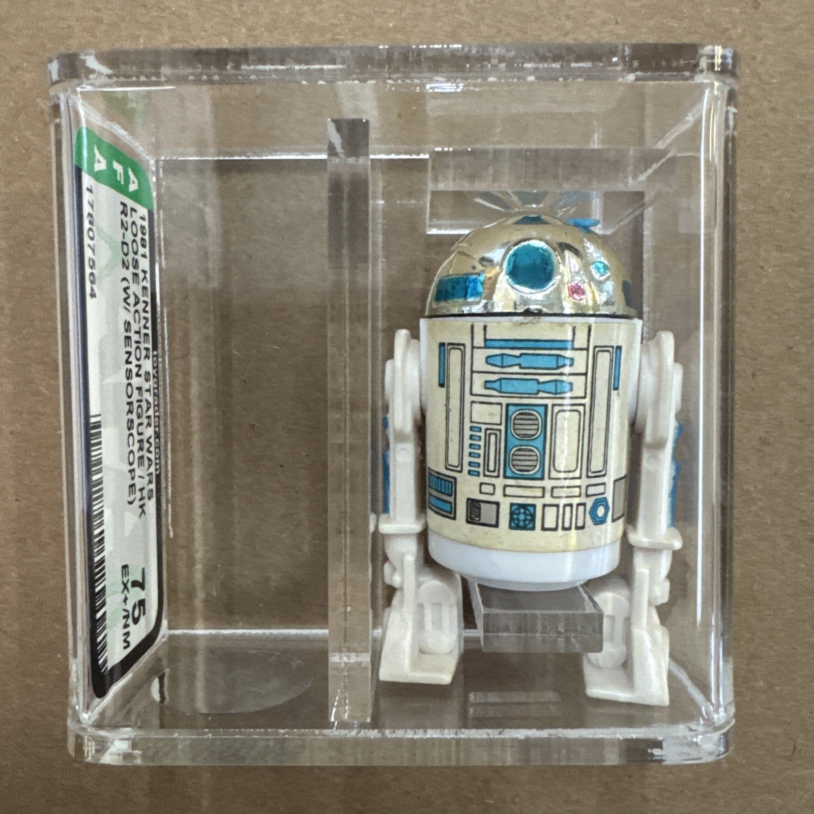 R2-D2 (Artoo-Detoo) (with Sensorscope) sold