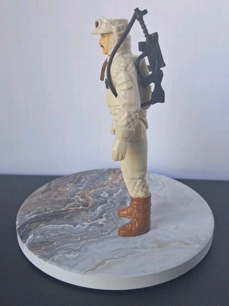 Rebel Commander sold