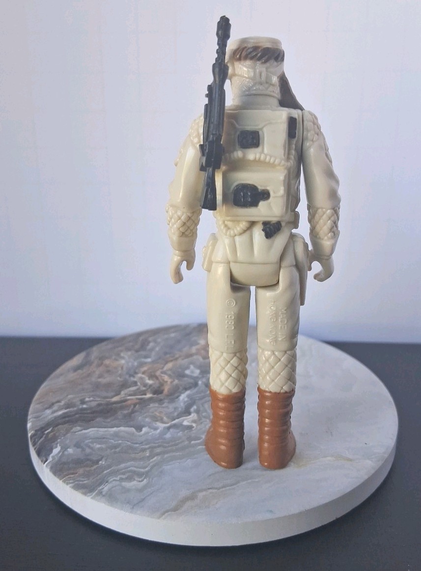 Rebel Commander sold