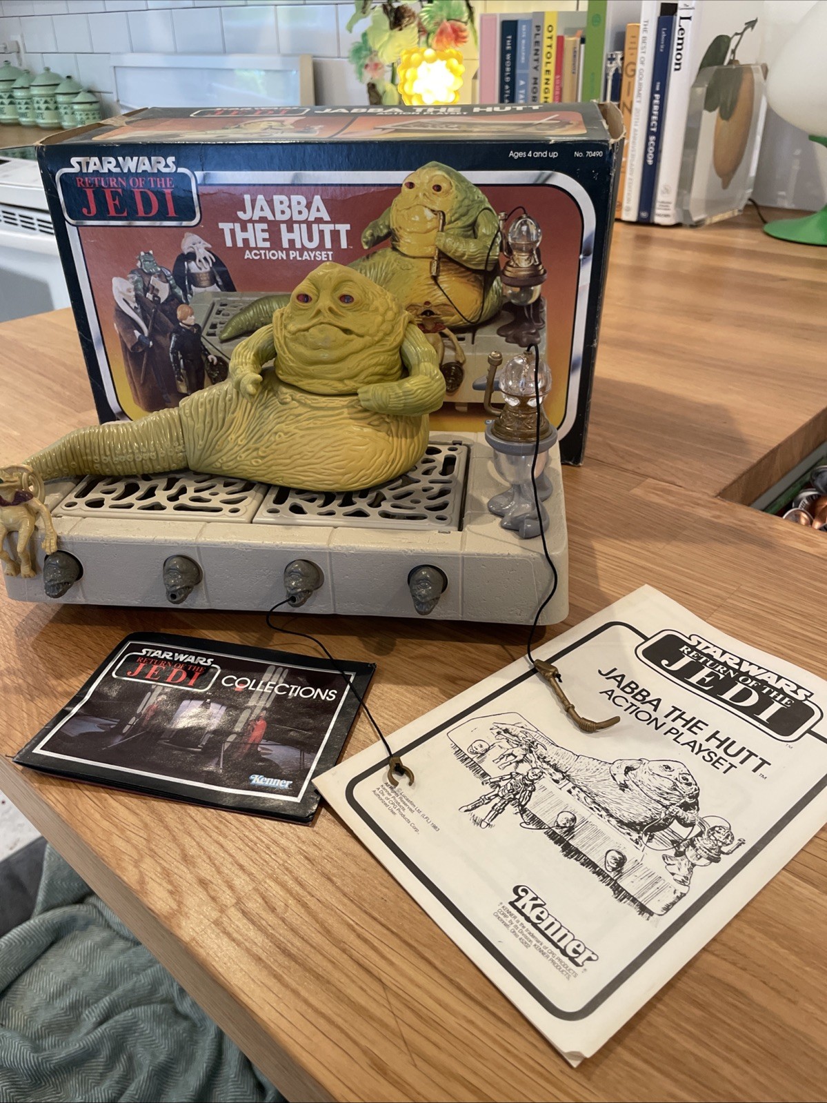 Jabba the Hutt Action Playset sold
