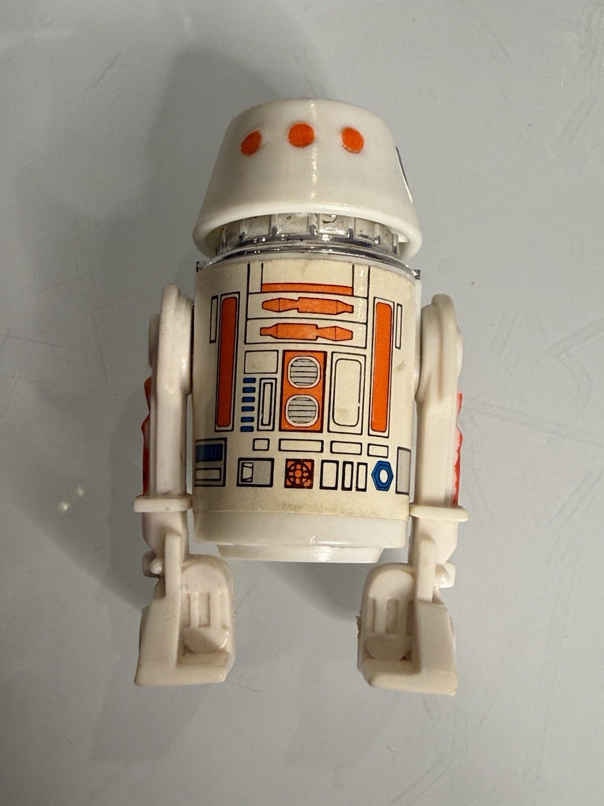 R5-D4 (Arfive-Defour) sold