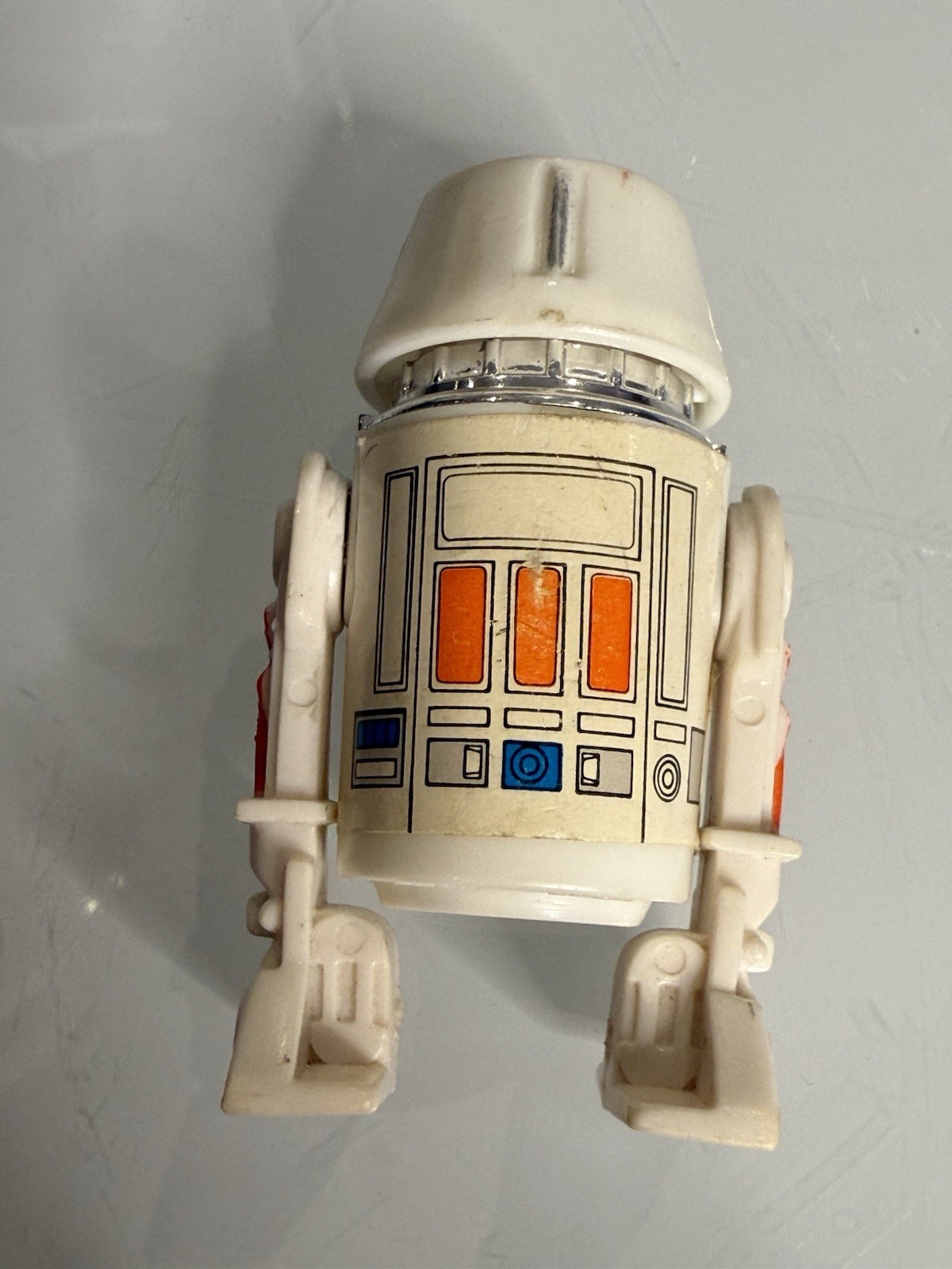 R5-D4 (Arfive-Defour) sold