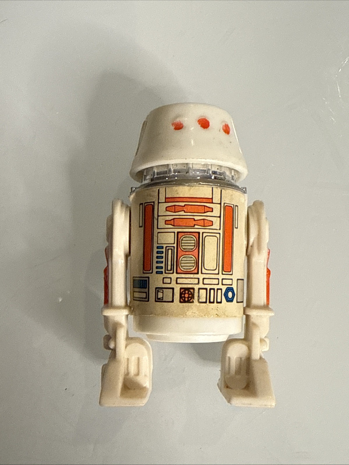 R5-D4 (Arfive-Defour) sold