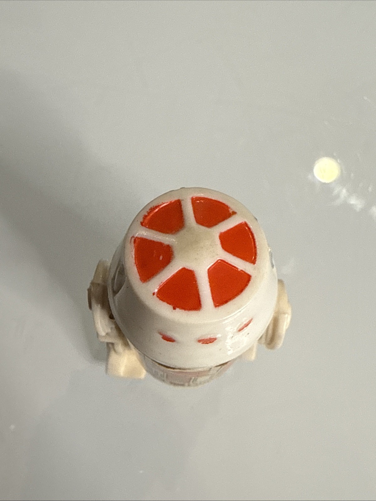 R5-D4 (Arfive-Defour) sold
