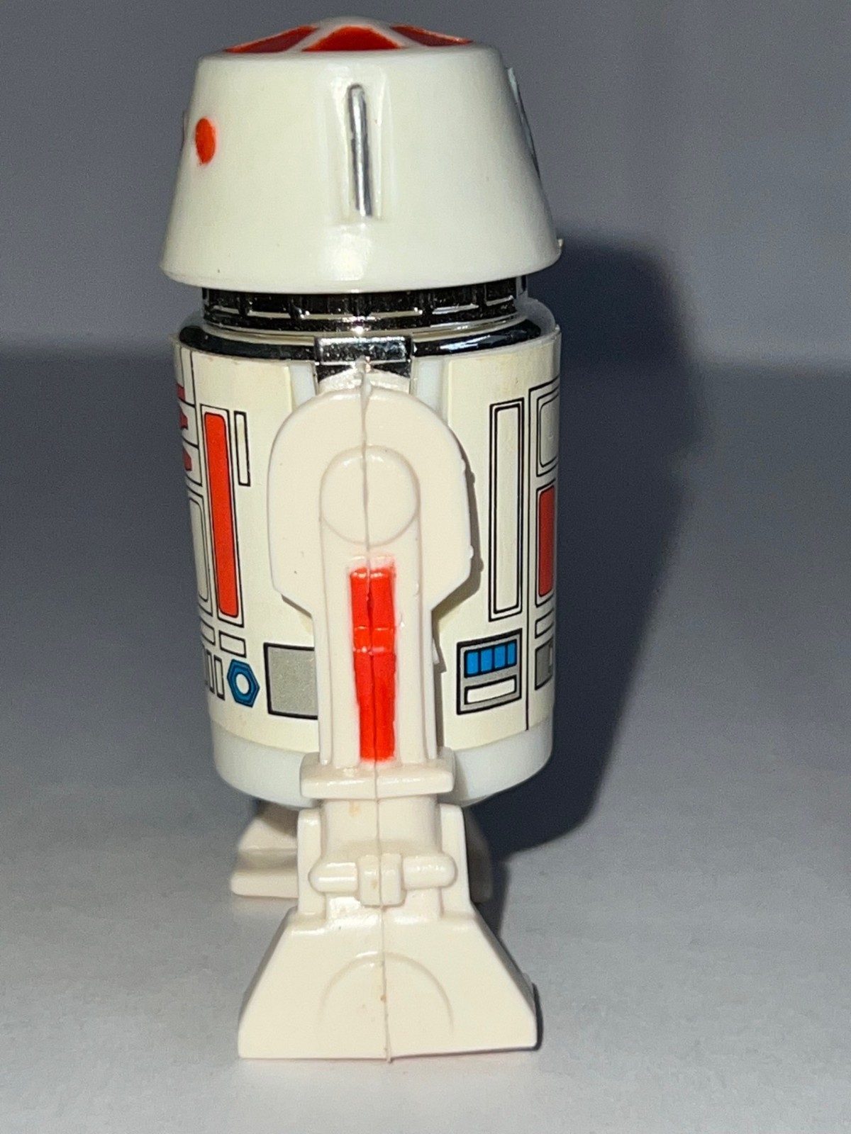 R5-D4 (Arfive-Defour) sold