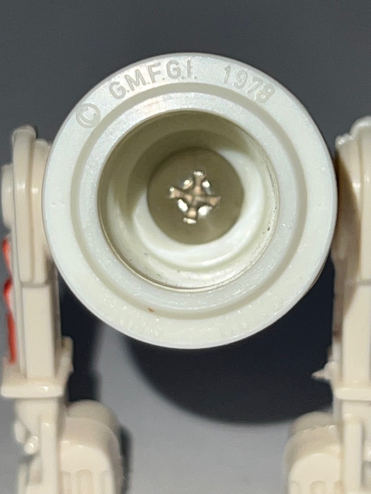 R5-D4 (Arfive-Defour) sold