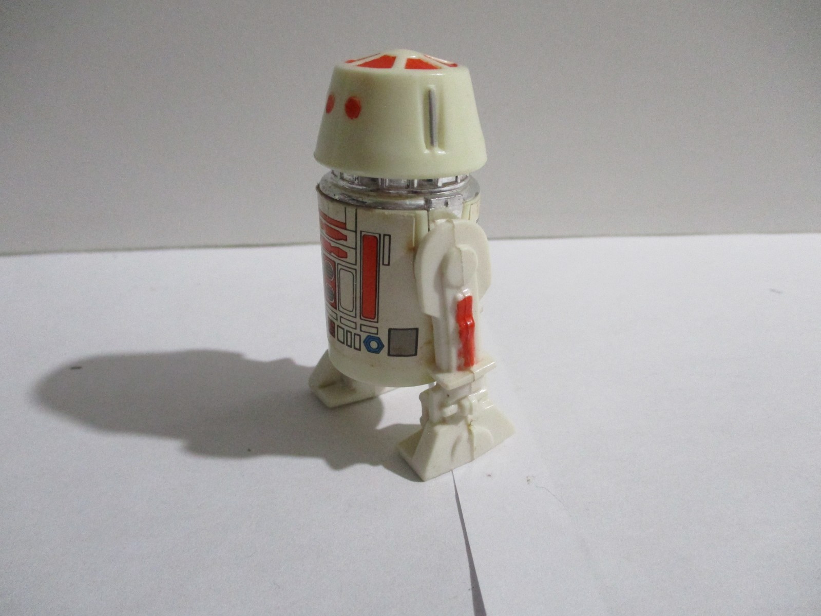 R5-D4 (Arfive-Defour) sold