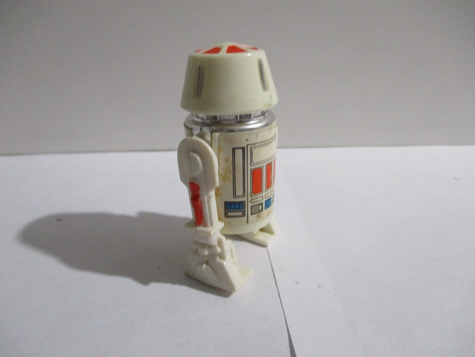R5-D4 (Arfive-Defour) sold