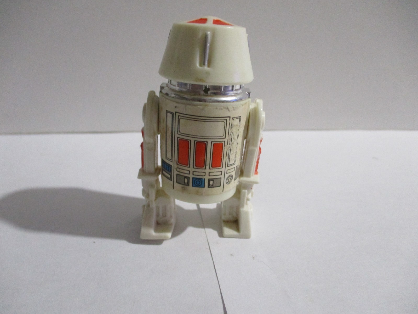 R5-D4 (Arfive-Defour) sold