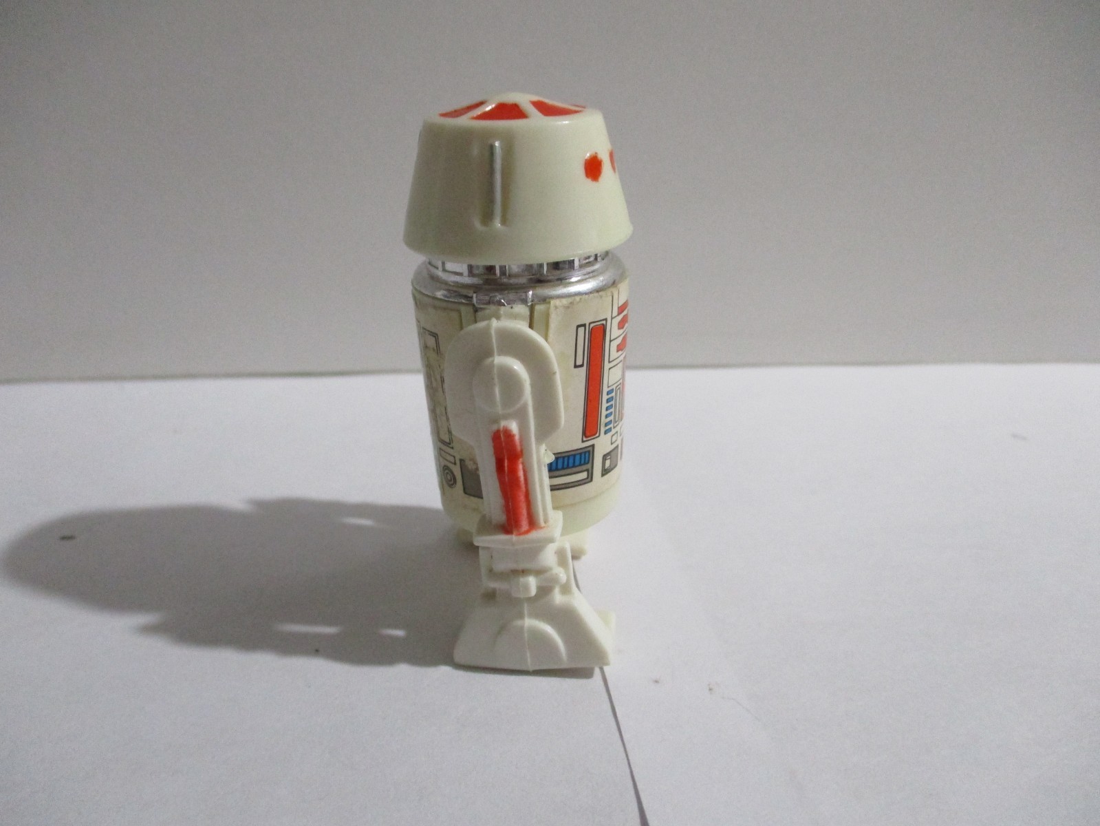 R5-D4 (Arfive-Defour) sold