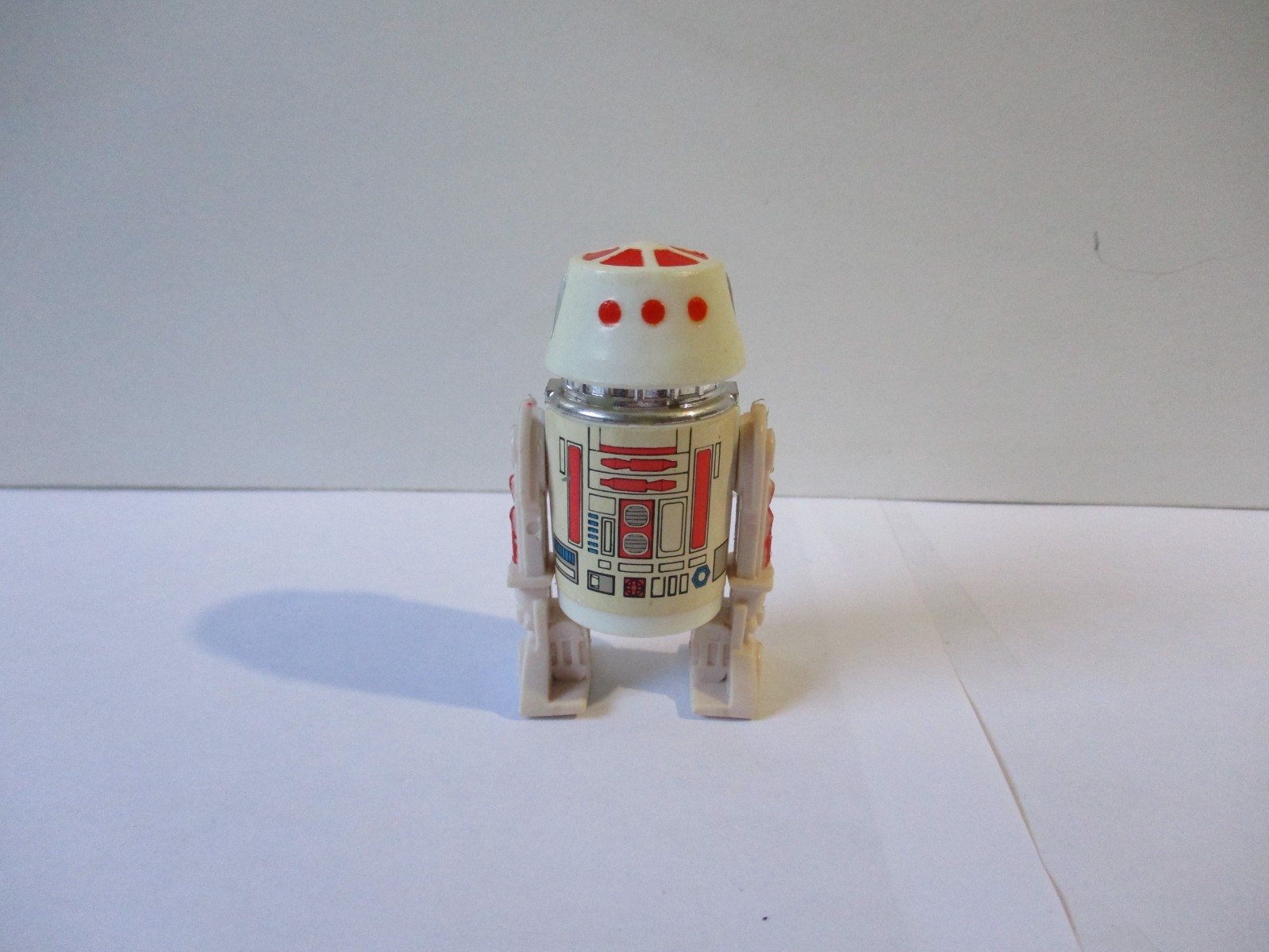 R5-D4 (Arfive-Defour) sold