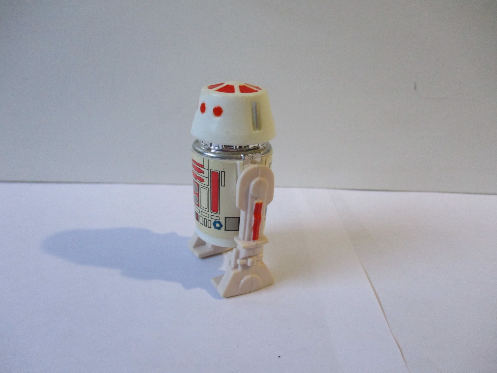 R5-D4 (Arfive-Defour) sold