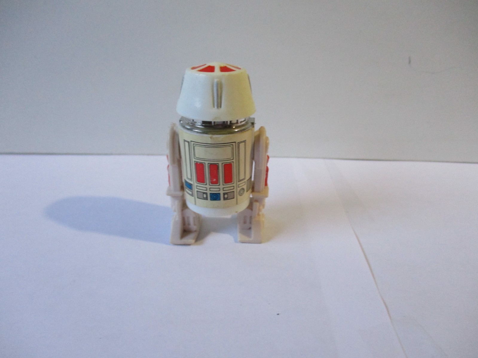 R5-D4 (Arfive-Defour) sold