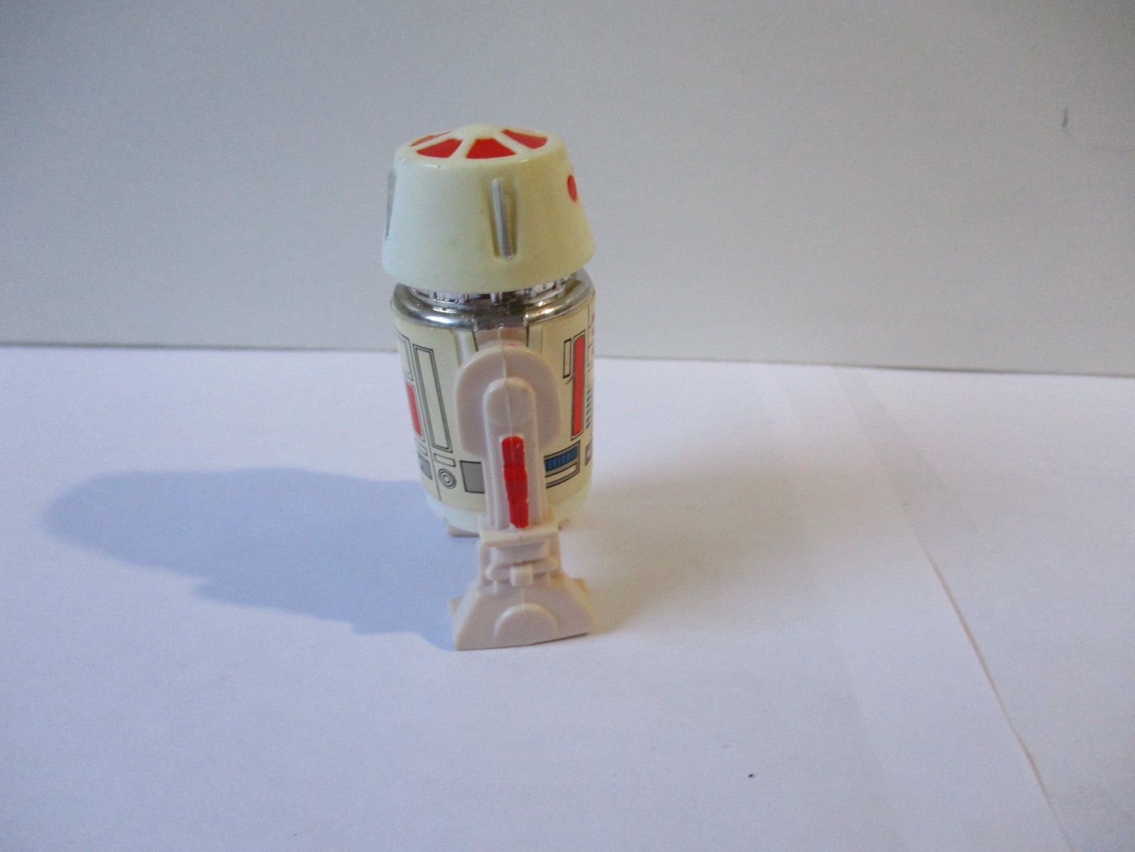 R5-D4 (Arfive-Defour) sold