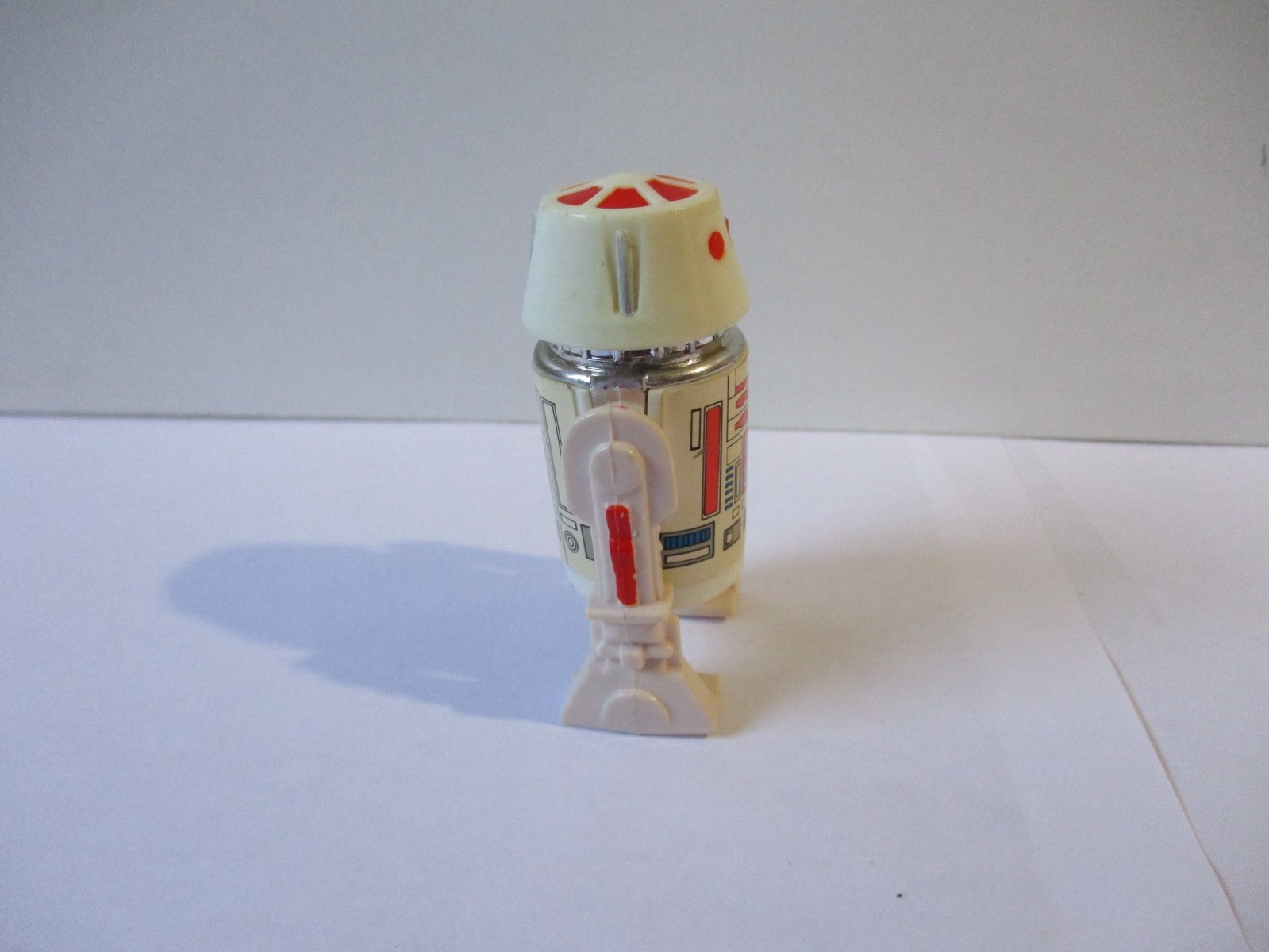R5-D4 (Arfive-Defour) sold