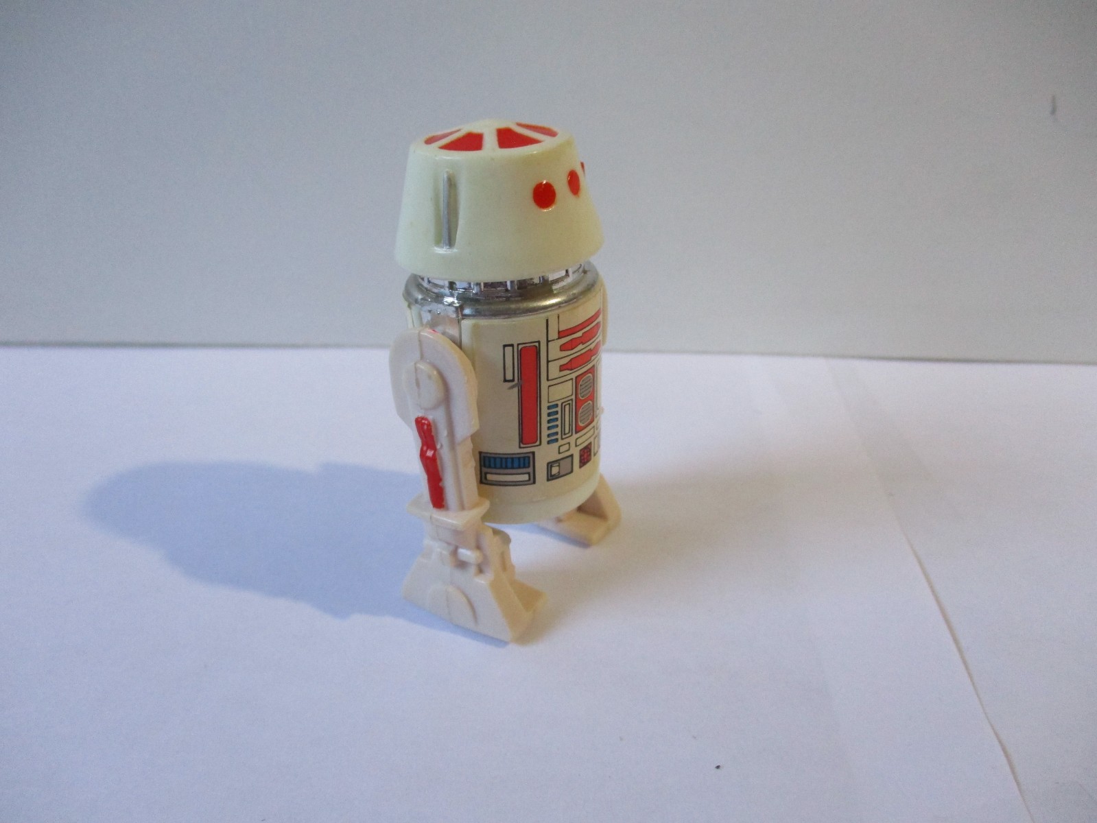 R5-D4 (Arfive-Defour) sold