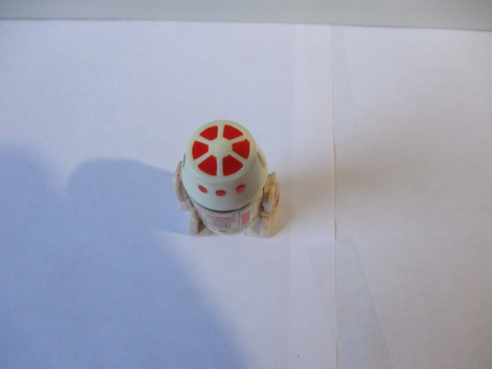 R5-D4 (Arfive-Defour) sold