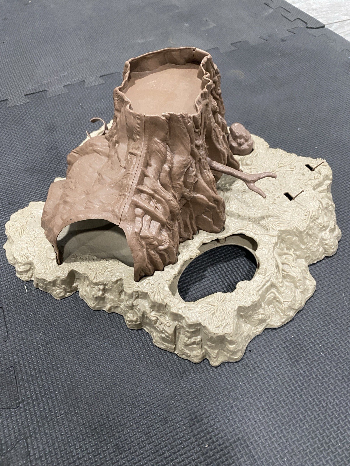 Dagobah Action Playset sold