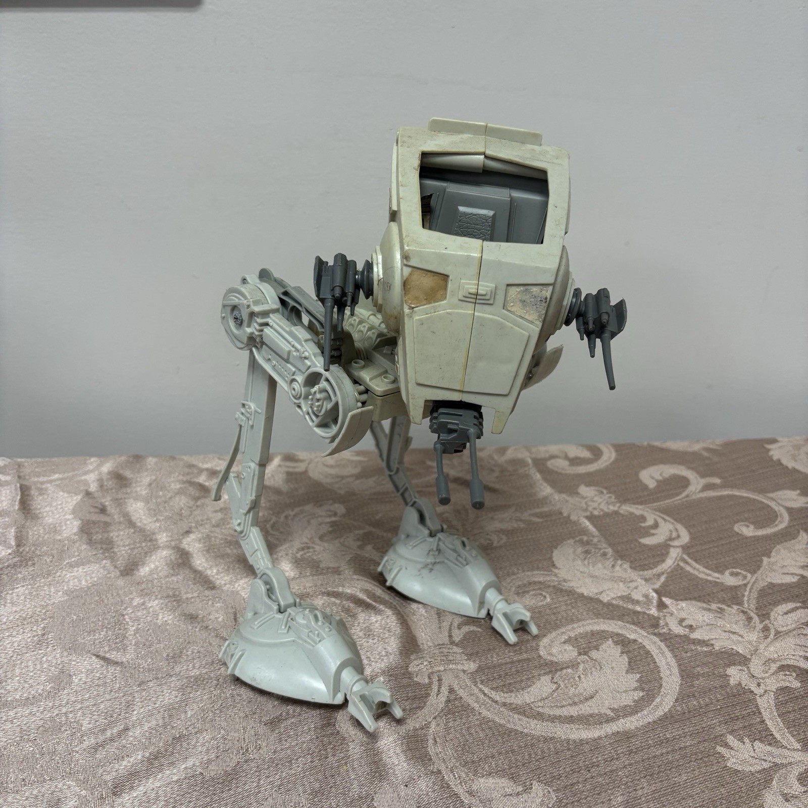 Scout Walker (AT-ST) sold