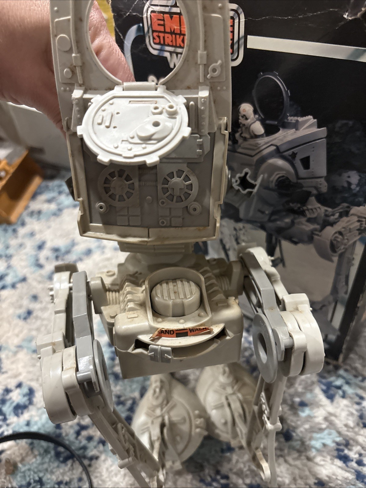 Scout Walker (AT-ST) sold