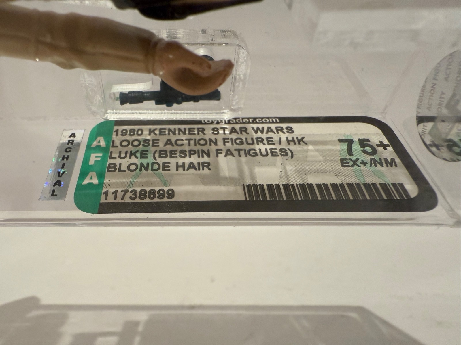 Luke Skywalker (Bespin Fatigues) sold