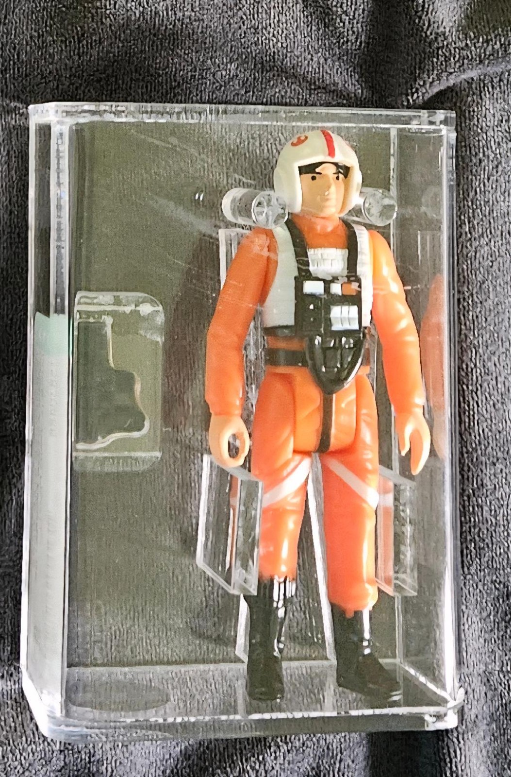 Luke Skywalker (X-Wing Fighter Pilot) sold