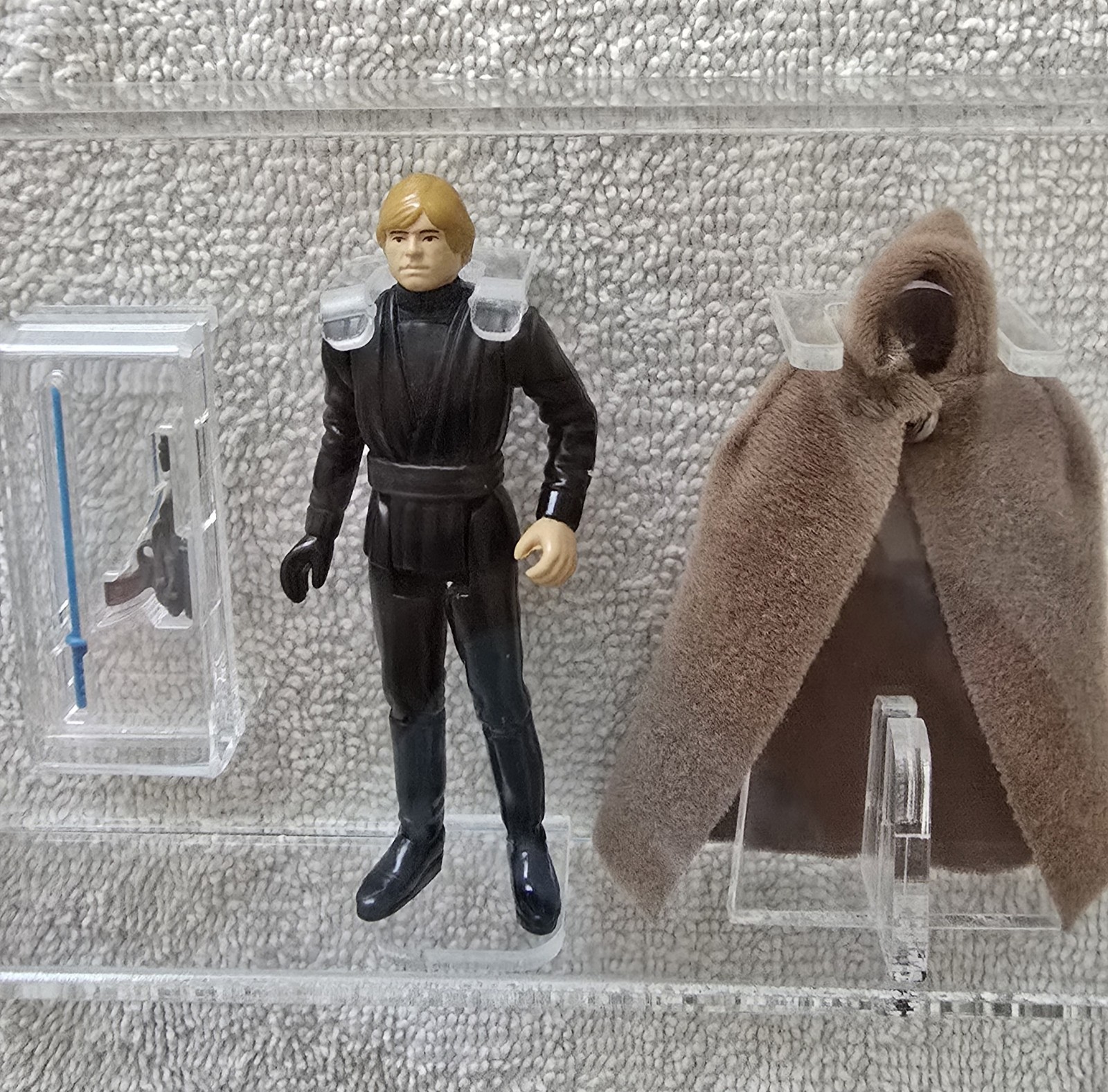 Luke Skywalker (Jedi Knight Outfit) sold
