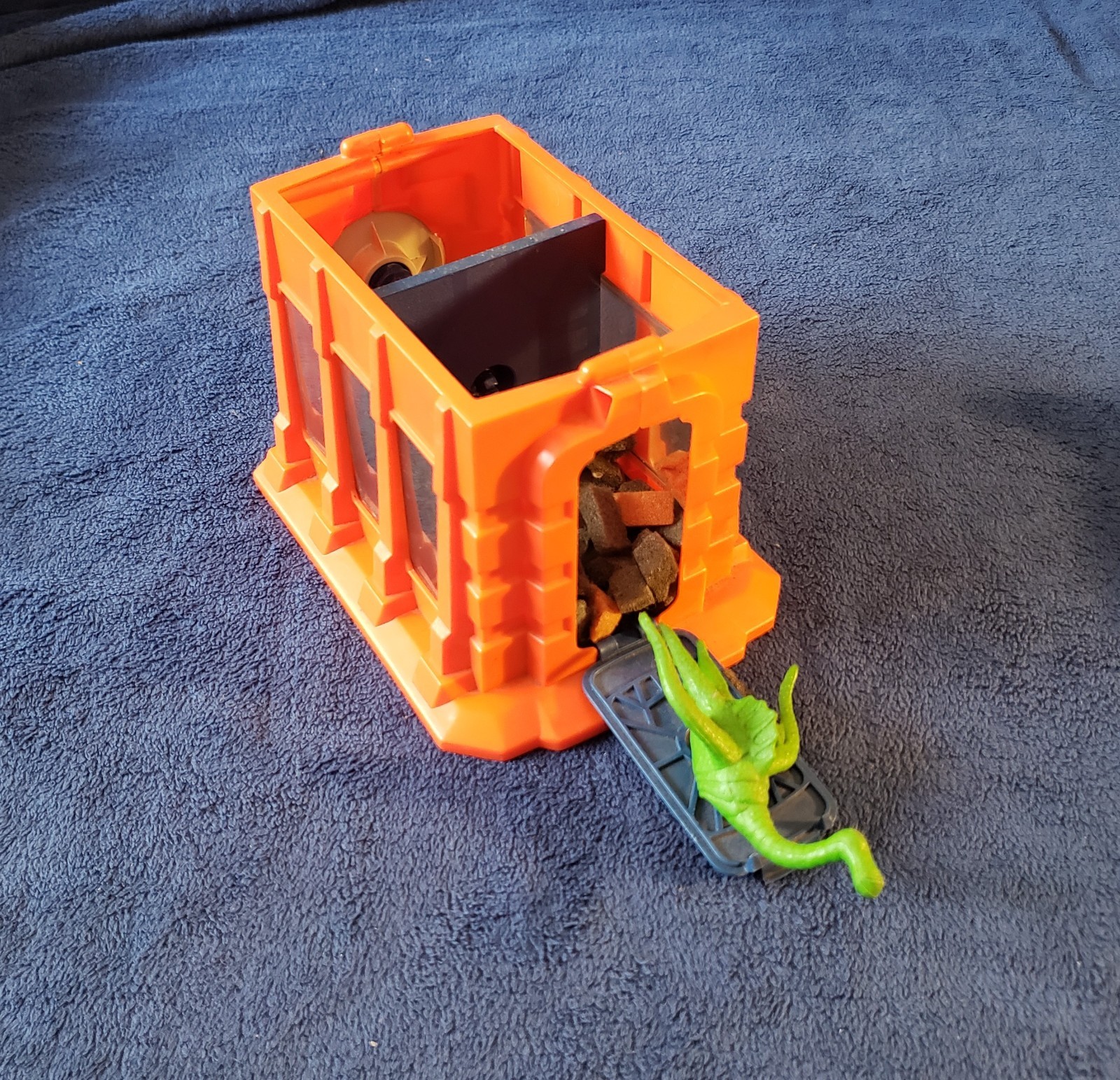 Death Star Space Station (Kenner) sold