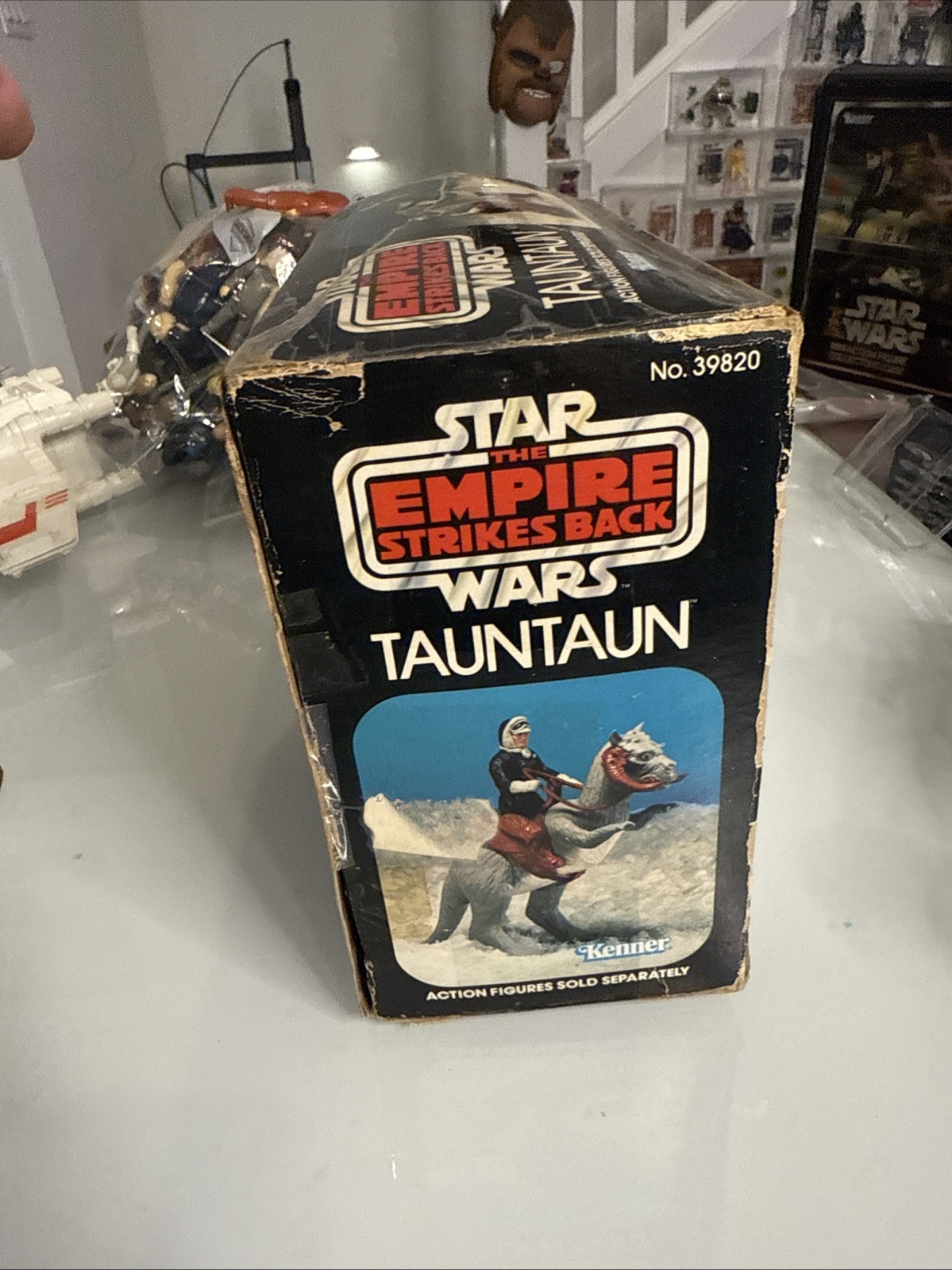 Tauntaun (closed belly) sold