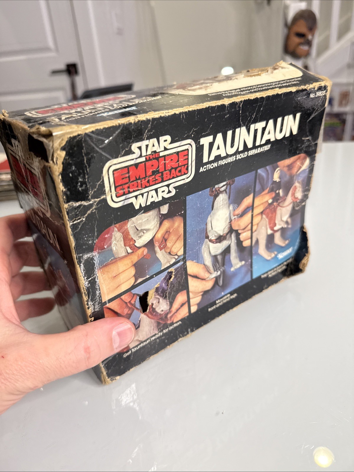 Tauntaun (closed belly) sold