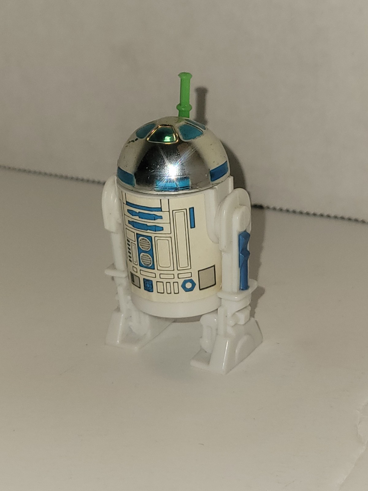 R2-D2 (Artoo-Detoo) with pop-up Lightsaber sold