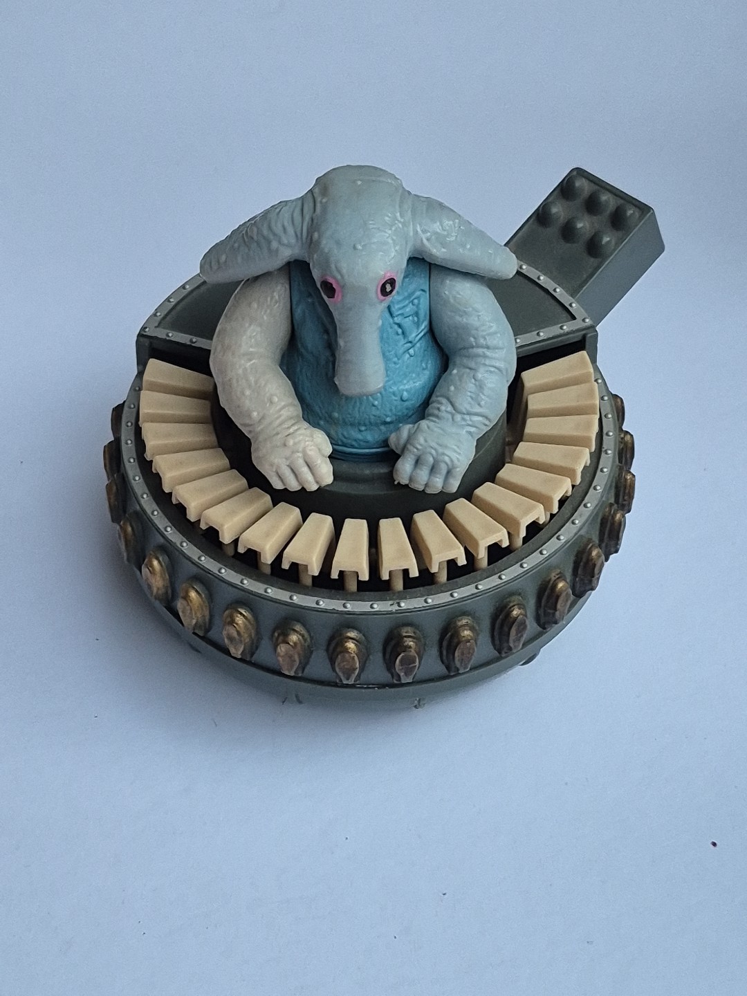 Max Rebo sold