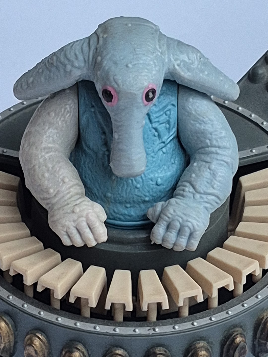 Max Rebo sold