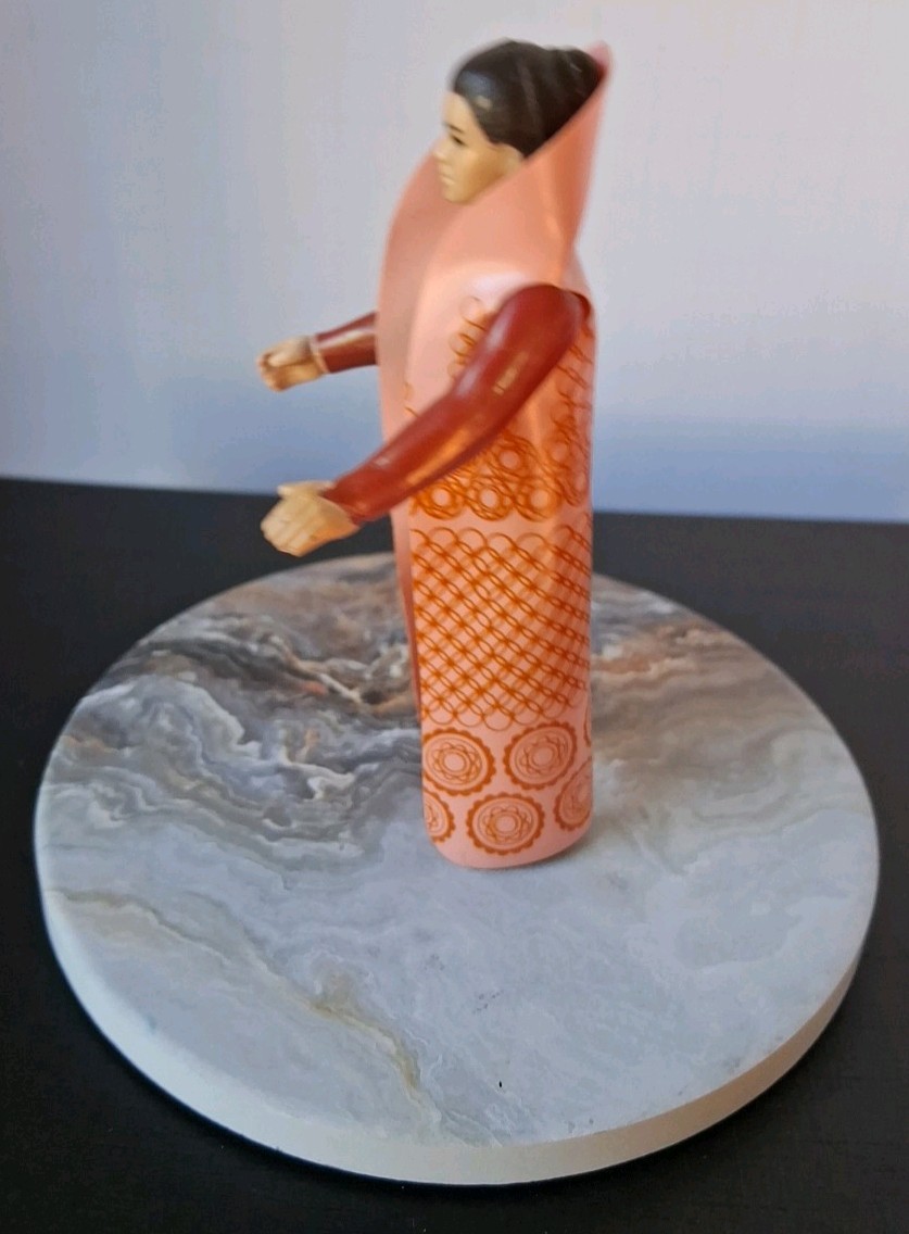 Princess Leia Organa (Bespin Gown) sold