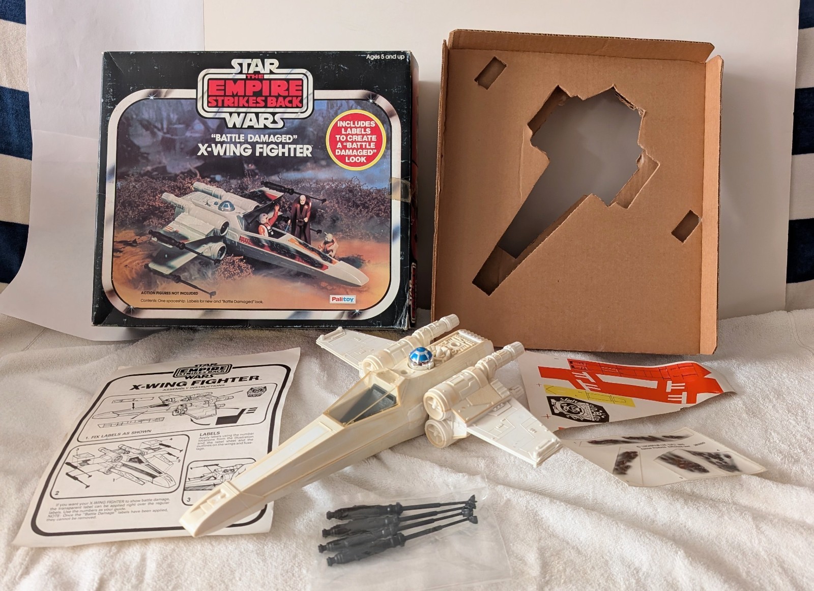X-Wing Fighter (Battle Damaged) sold