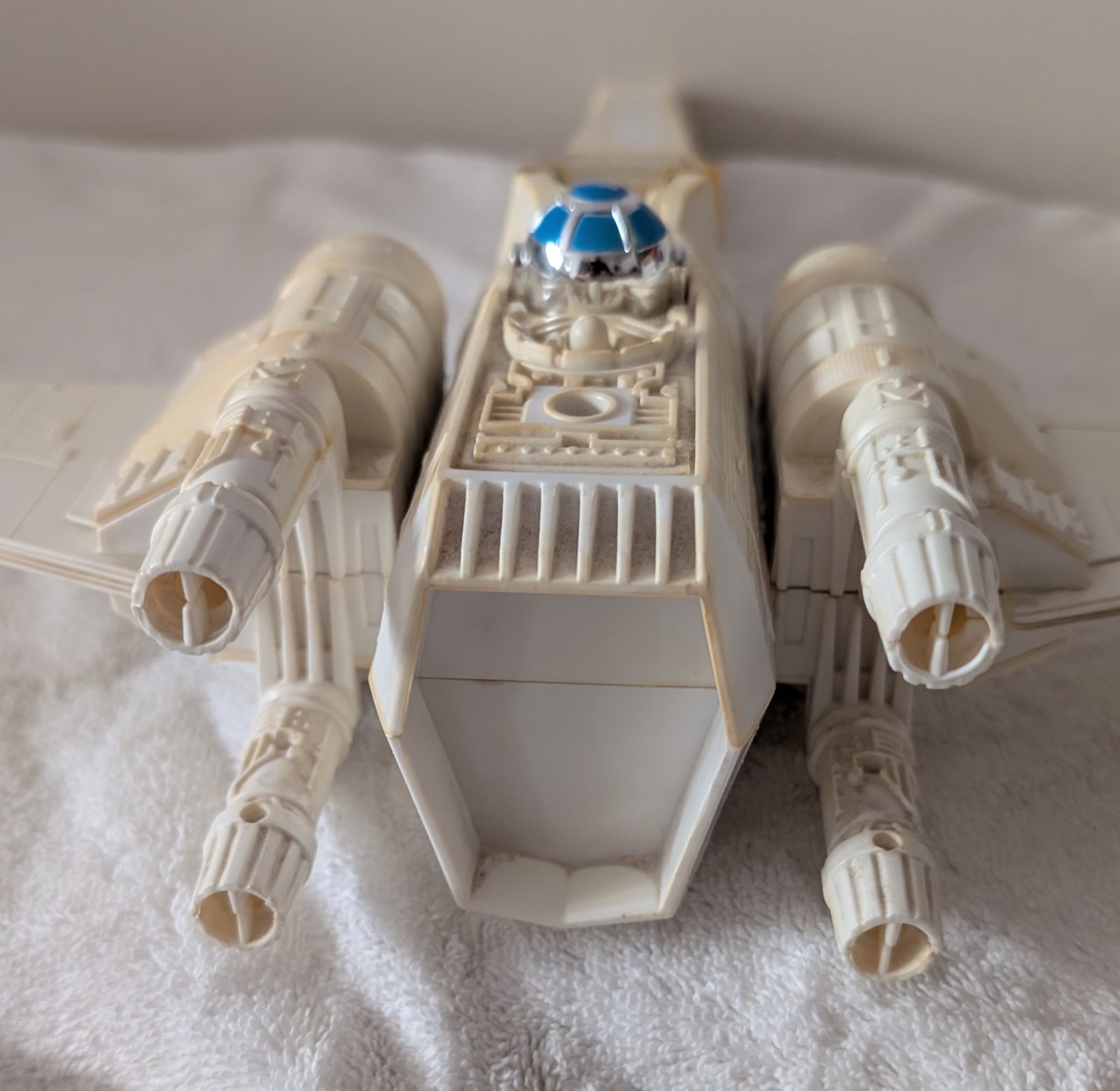 X-Wing Fighter (Battle Damaged) sold