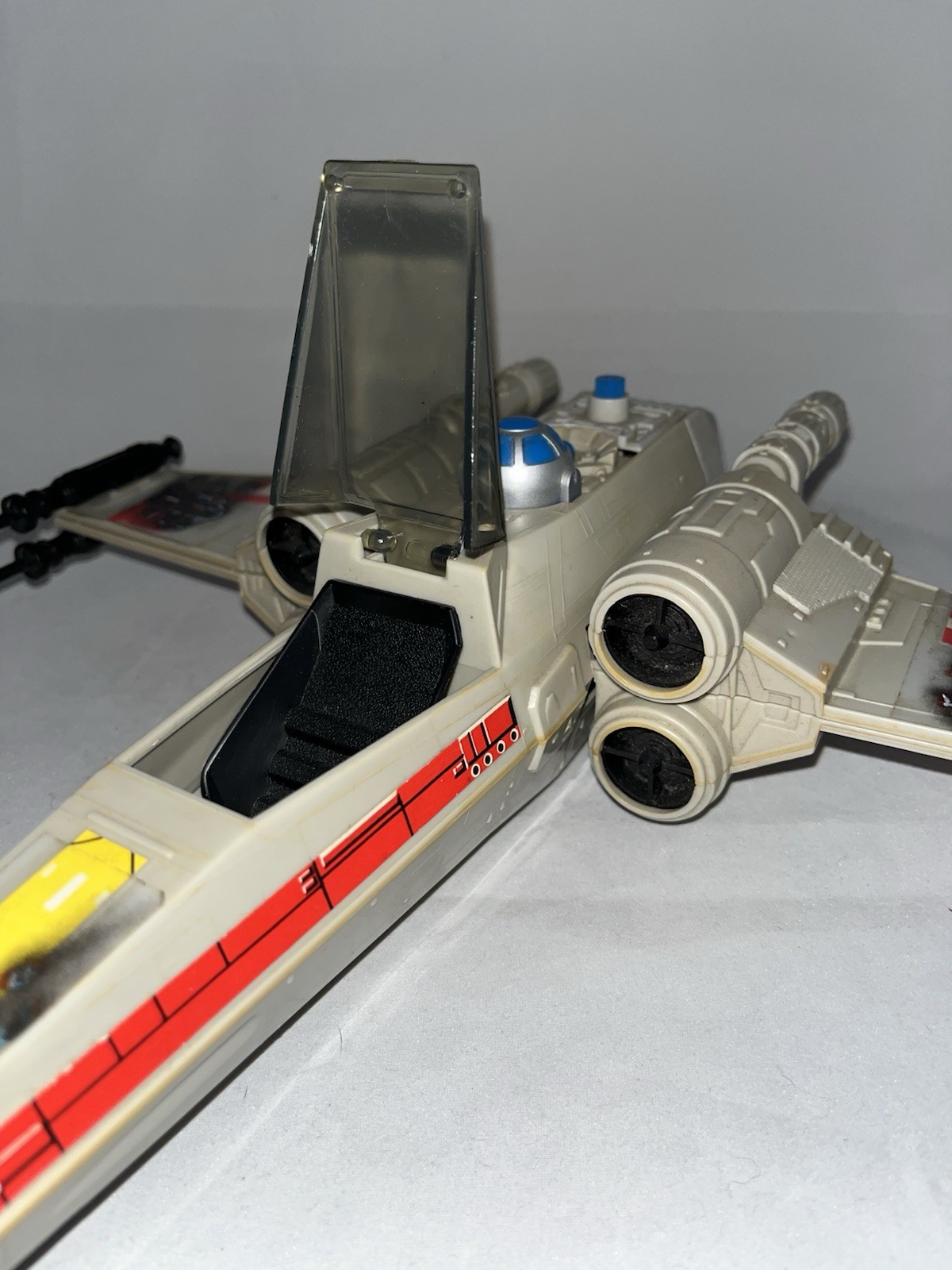 X-Wing Fighter (Battle Damaged) sold