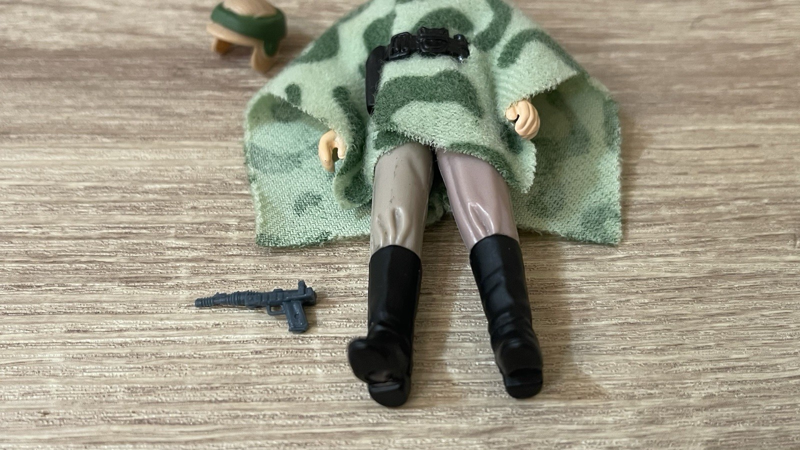 Princess Leia Organa (In Combat Poncho) sold